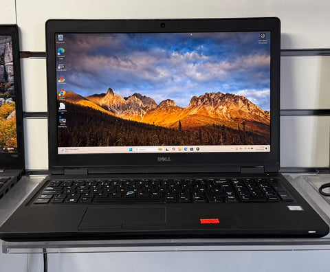 Dell Latitude 5590 i5 8th Windows 11 Laptop ACL430